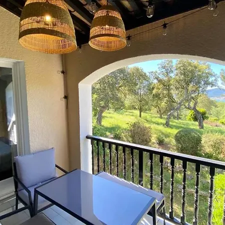 Charmant Appart Vue Mer / Avec Piscine Appartement