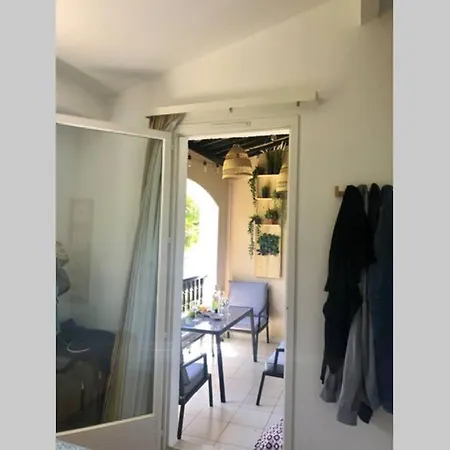 Charmant Appart Vue Mer / Avec Piscine Apartment Grimaud